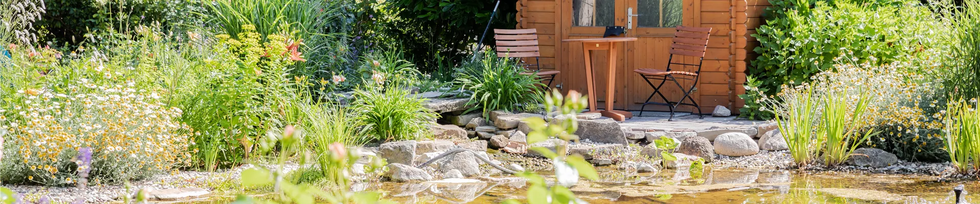 Gartenambiente mit Teich